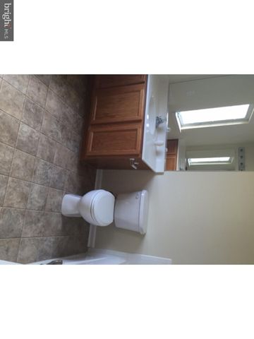 130 NOB HILL RD, Dover, DE 19901