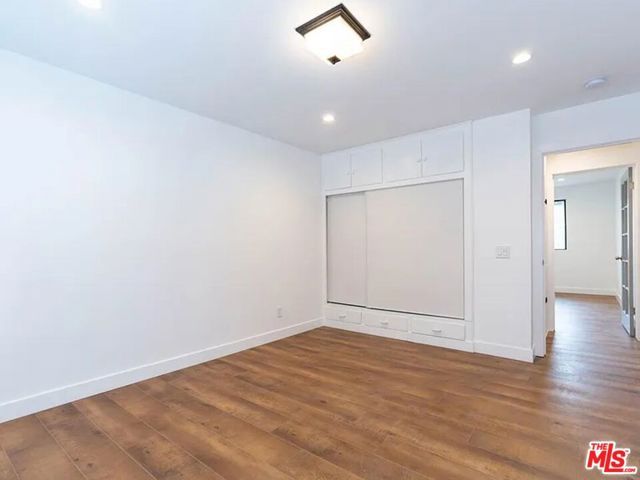 858 Oneonta Drive, Los Angeles, CA 90065