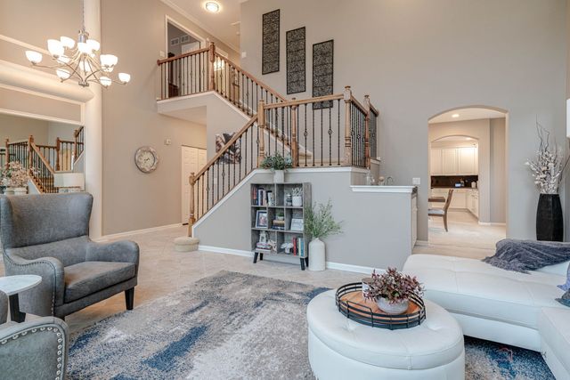 1695 Natures Way, Lindenhurst, IL 60046