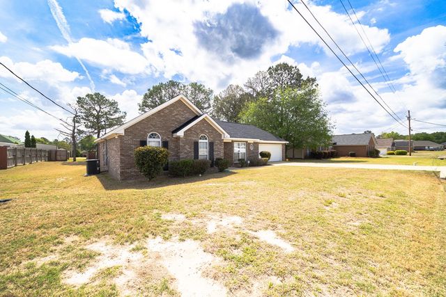 9 Megan Street, Phenix City, AL 36869