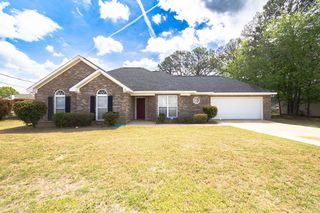9 Megan Street, Phenix City, AL 36869