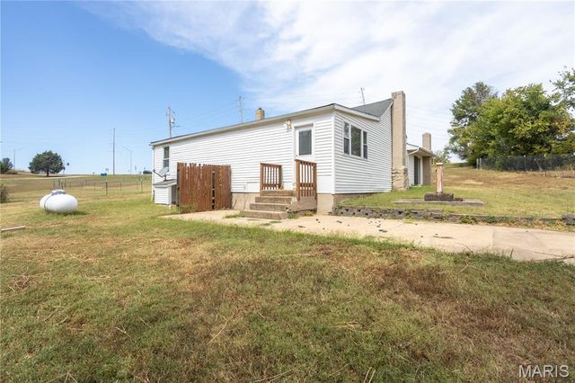 4799 State Road B, Hillsboro, MO 63050