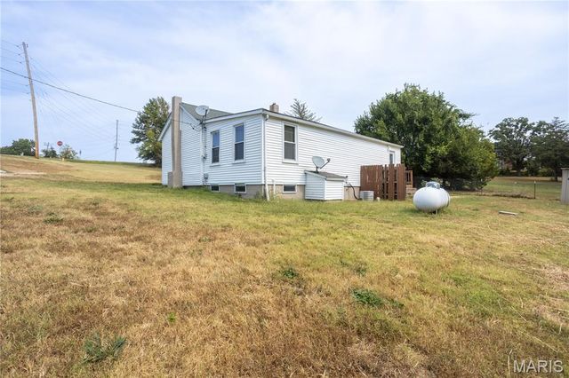 4799 State Road B, Hillsboro, MO 63050