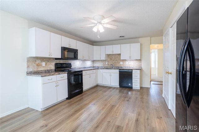 4799 State Road B, Hillsboro, MO 63050