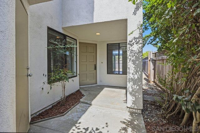 6337 Caminito Del Pastel, San Diego, CA 92111