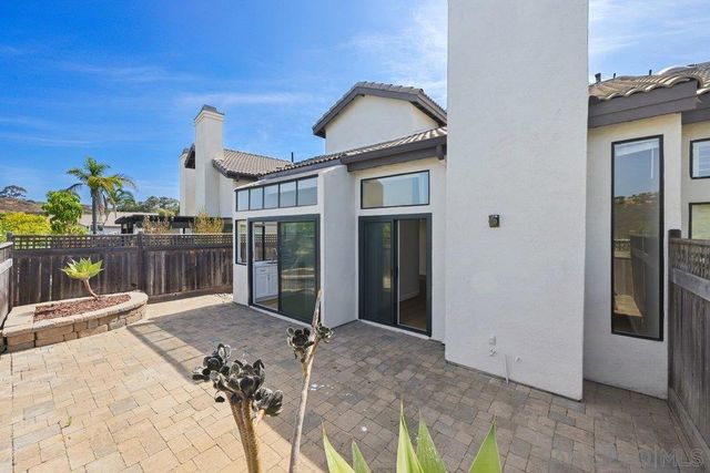 6337 Caminito Del Pastel, San Diego, CA 92111