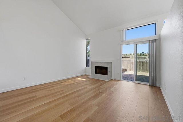 6337 Caminito Del Pastel, San Diego, CA 92111