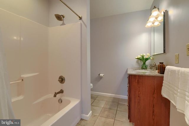 109 N RACE ST, Middletown, PA 17057