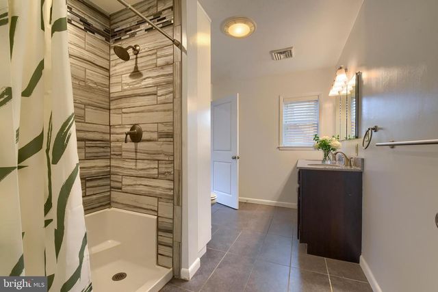 109 N RACE ST, Middletown, PA 17057