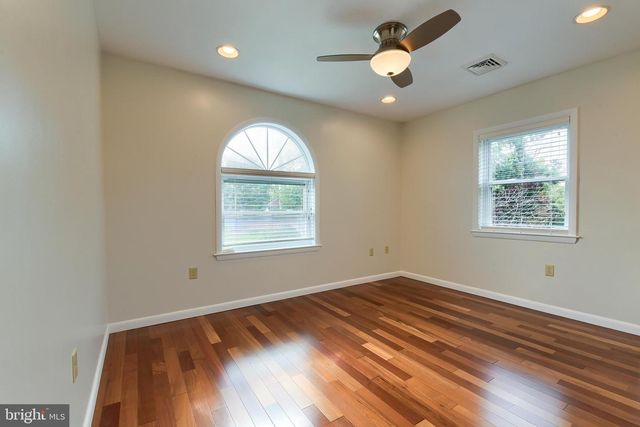 109 N RACE ST, Middletown, PA 17057