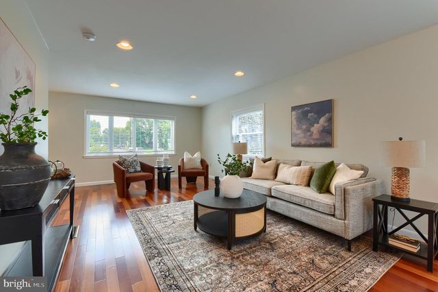109 N RACE ST, Middletown, PA 17057