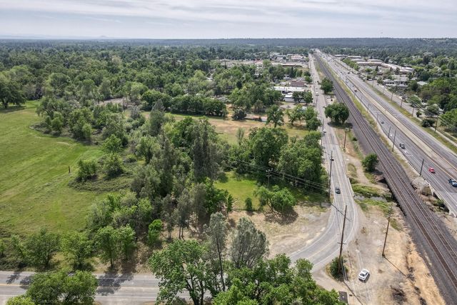 6011 Eastside Road, Redding, CA 96001