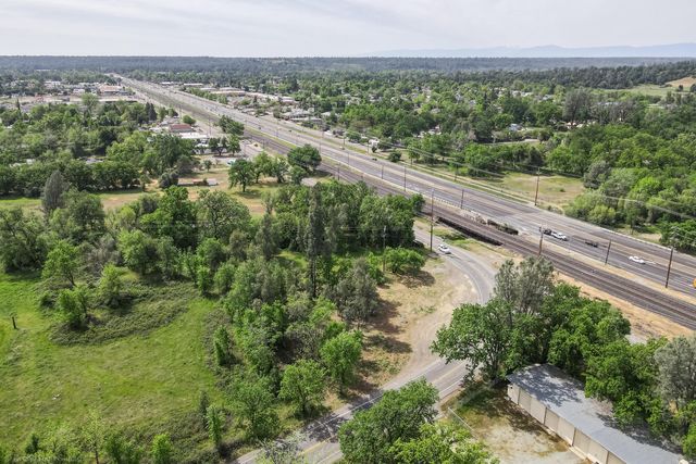 6011 Eastside Road, Redding, CA 96001