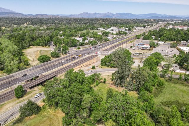 6011 Eastside Road, Redding, CA 96001