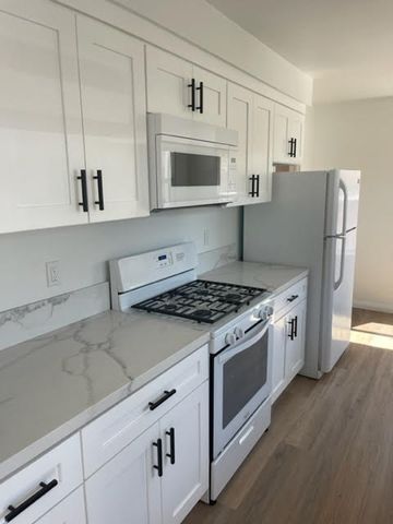 20335 Londelius, Winnetka, CA 91306
