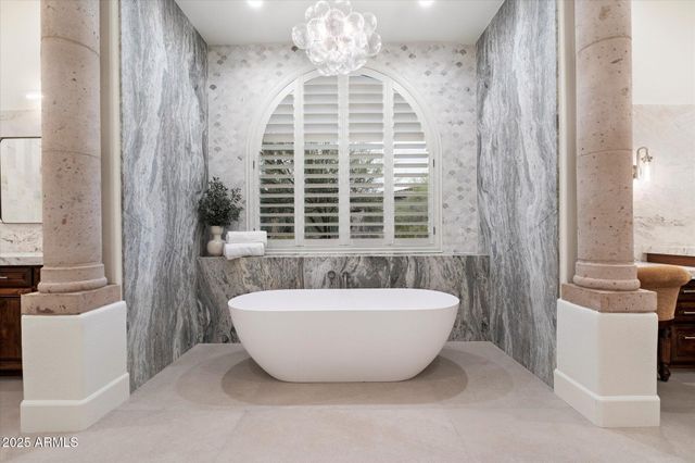 27901 N 68TH Place, Scottsdale, AZ 85266