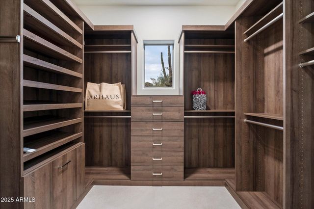 27901 N 68TH Place, Scottsdale, AZ 85266