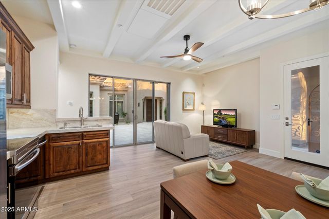 27901 N 68TH Place, Scottsdale, AZ 85266