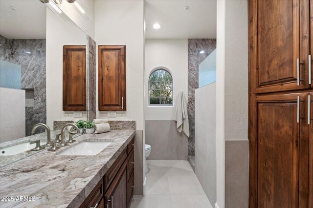 27901 N 68TH Place, Scottsdale, AZ 85266