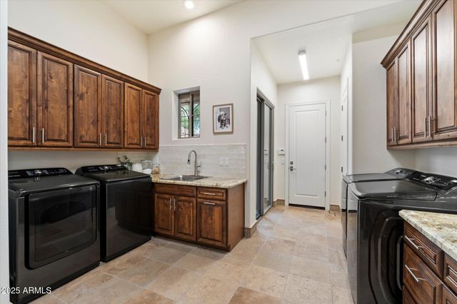27901 N 68TH Place, Scottsdale, AZ 85266