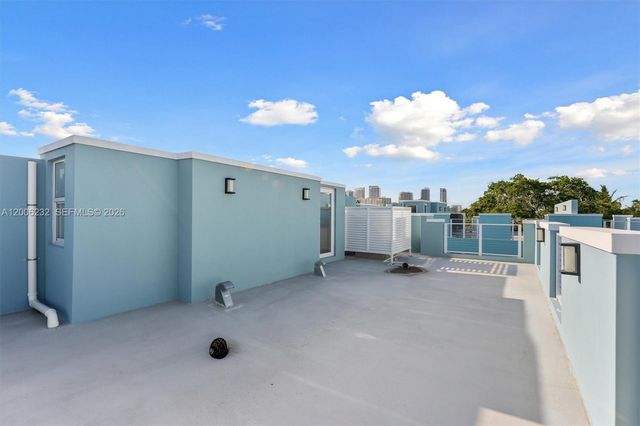 824 SE 12th Ct 850, Fort Lauderdale, FL 33316