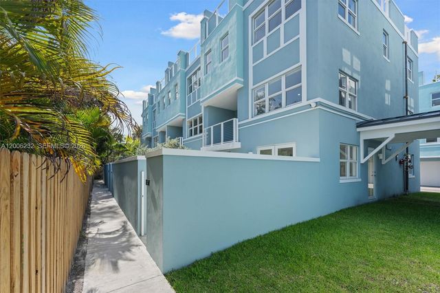 824 SE 12th Ct 850, Fort Lauderdale, FL 33316