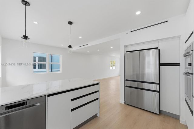 824 SE 12th Ct 850, Fort Lauderdale, FL 33316