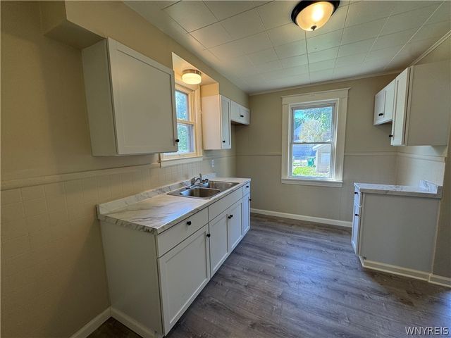 2205 La Salle Avenue, Niagara Falls, NY 14301
