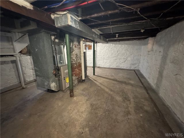 2205 La Salle Avenue, Niagara Falls, NY 14301