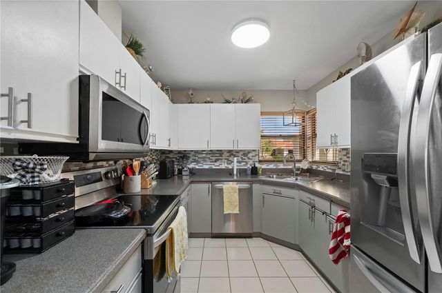 11365 SW ESSEX DRIVE, Lake Suzy, FL 34269