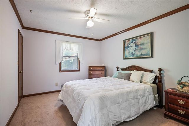 4781 Silverberry Lane NW, Acworth, GA 30102