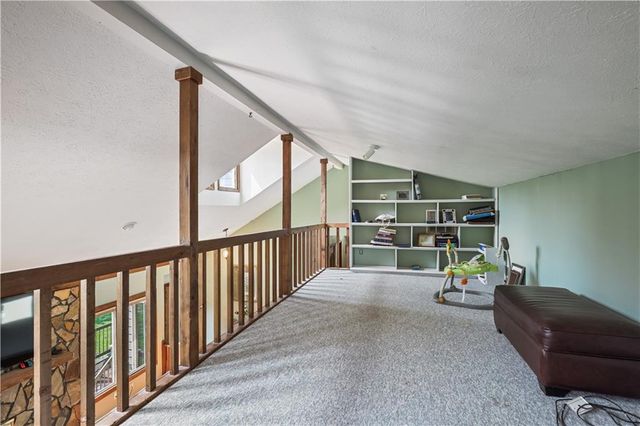 4781 Silverberry Lane NW, Acworth, GA 30102