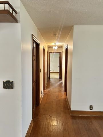 401 Hillcrest Rd, Manchester, TN 37355