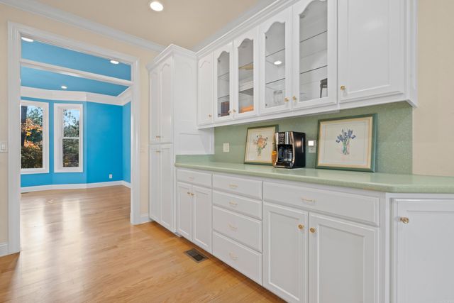 36 Manzanares Drive, Hot Springs Village, AR 71909