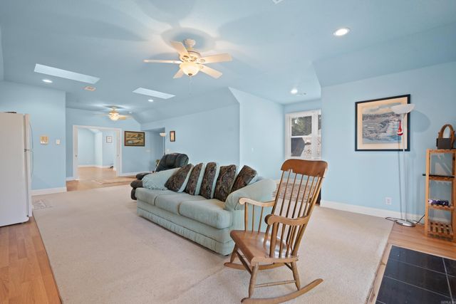 36 Manzanares Drive, Hot Springs Village, AR 71909