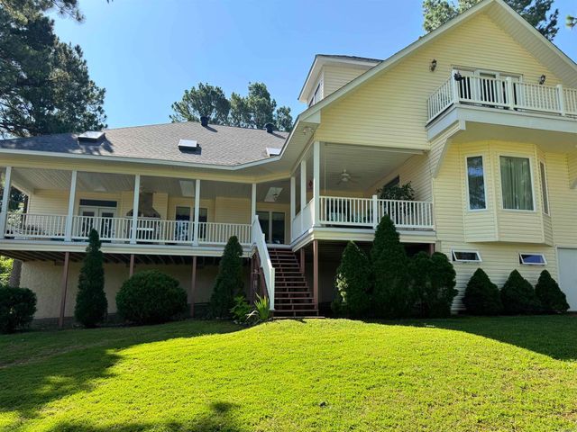 36 Manzanares Drive, Hot Springs Village, AR 71909