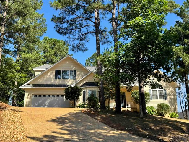 36 Manzanares Drive, Hot Springs Village, AR 71909