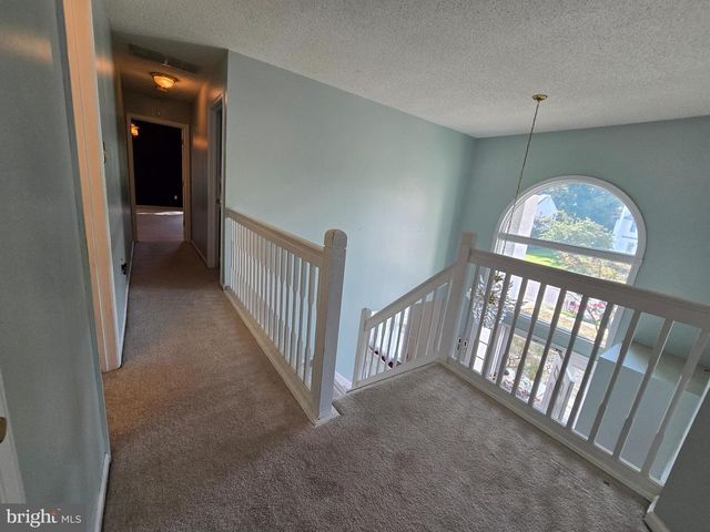 1 RADCLIFF CT, Sicklerville, NJ 08081