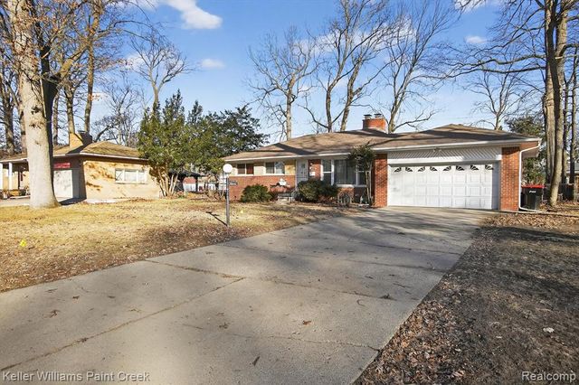 19342 Nadol Drive, Southfield, MI 48075