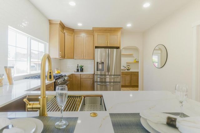 735 Locust Street, San Jose, CA 95110