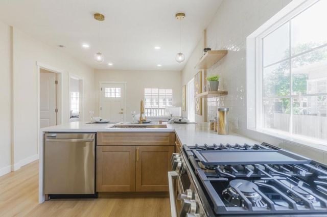 735 Locust Street, San Jose, CA 95110