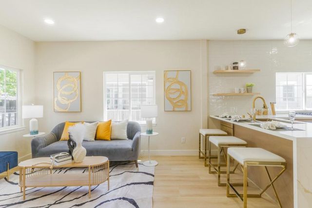 735 Locust Street, San Jose, CA 95110