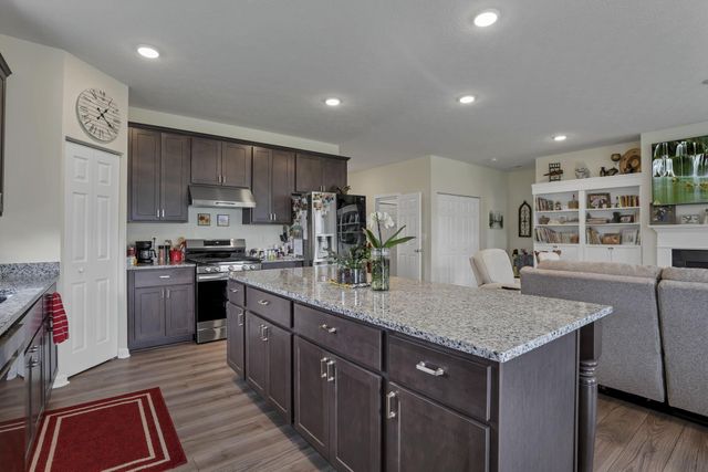 236 Rochdale, Delaware, OH 43015