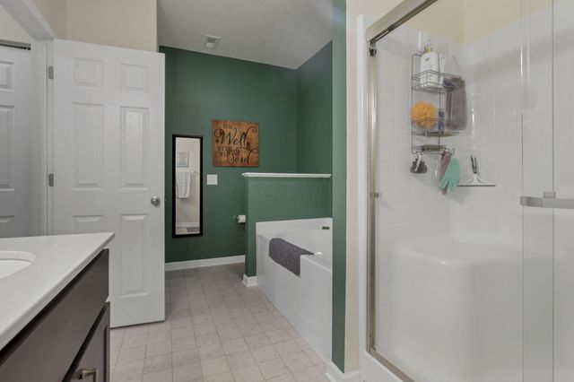 236 Rochdale, Delaware, OH 43015