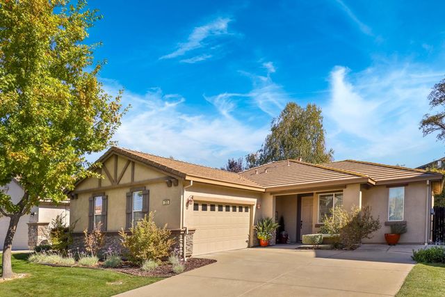 233 Gold King Dr, Valley Springs, CA 95252