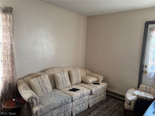 15304 Harvard Avenue, Cleveland, OH 44128