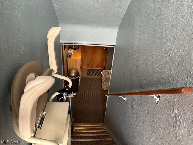 15304 Harvard Avenue, Cleveland, OH 44128