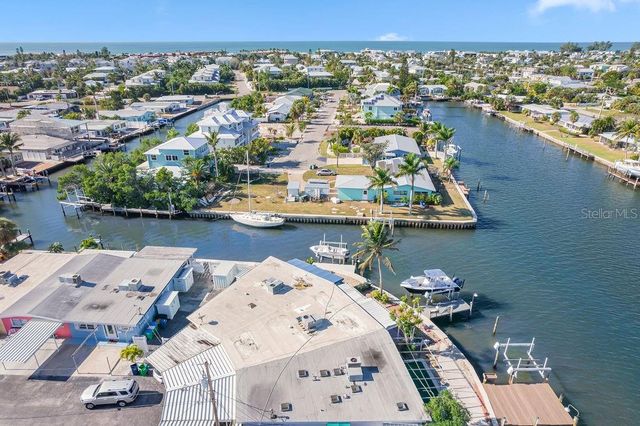 34 SEASIDE COURT, Holmes Beach, FL 34217