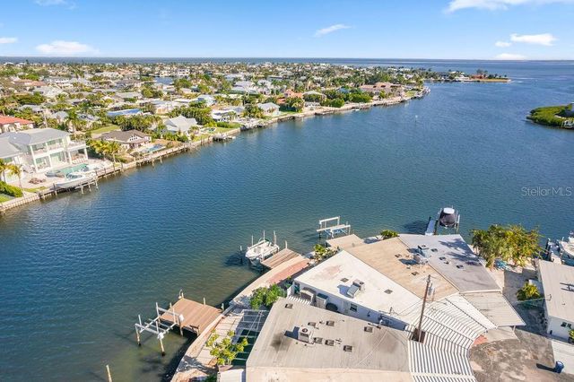 34 SEASIDE COURT, Holmes Beach, FL 34217