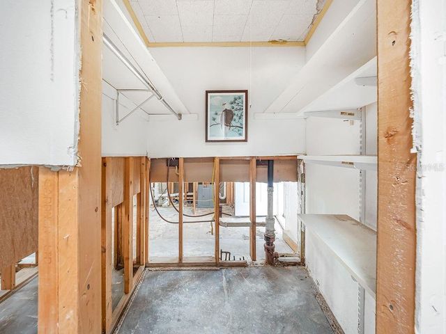 34 SEASIDE COURT, Holmes Beach, FL 34217